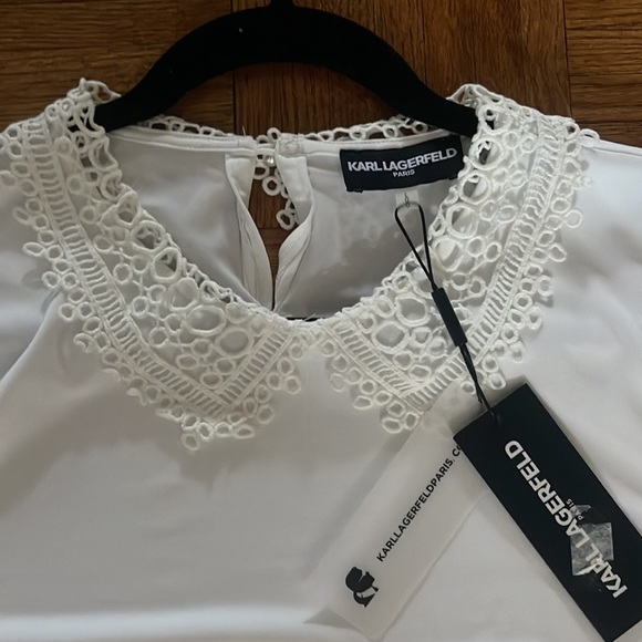 NWT Karl Lagerfeld white top with white lace collar size large - Picture 2 of 9